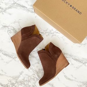 yimina wedge bootie
